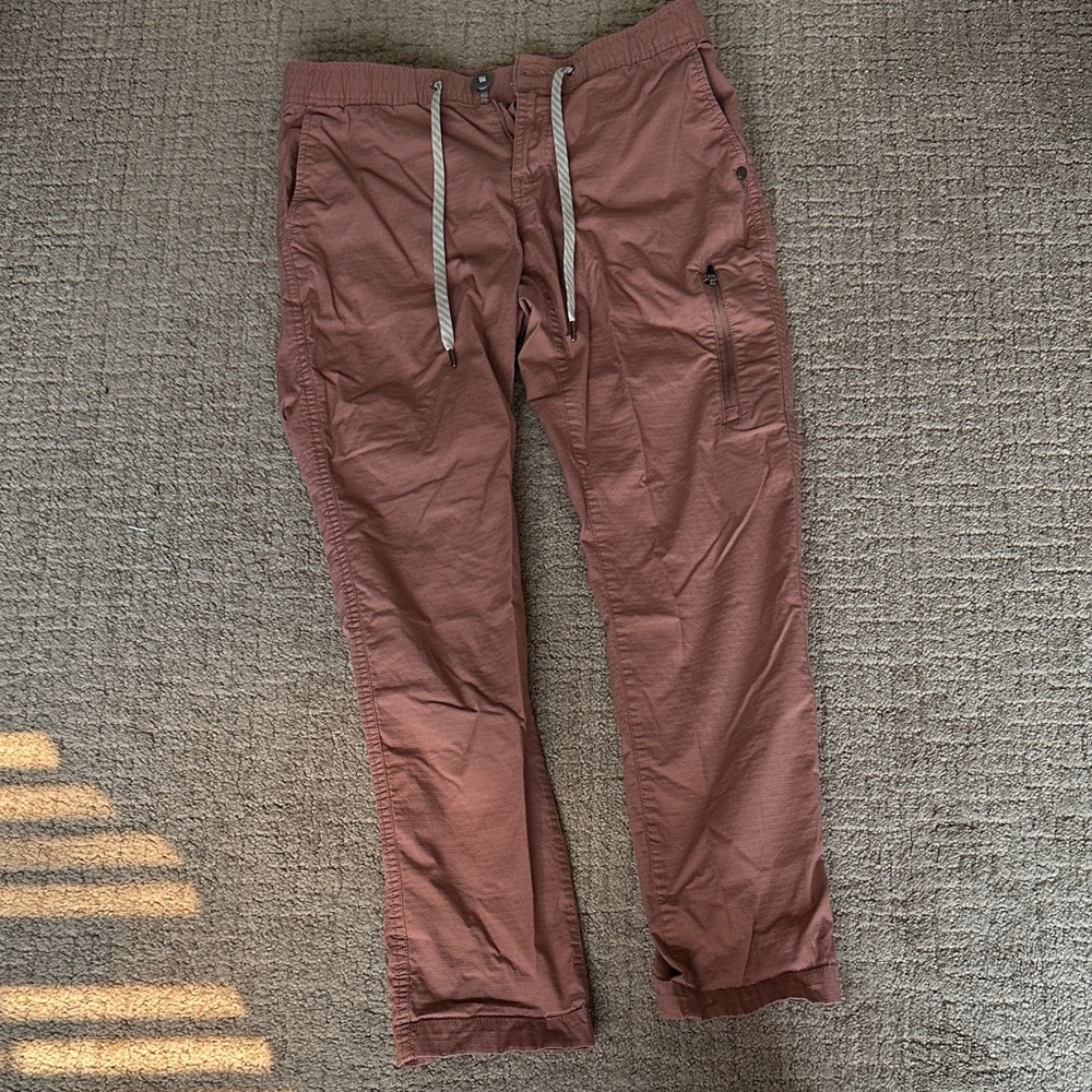 Vouri Women’s ripstop joggers in Dusty Rose